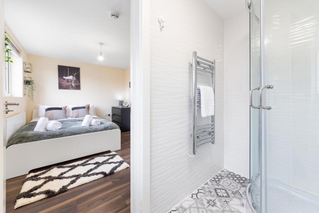 Twickenham Homes Isleworth Extérieur photo